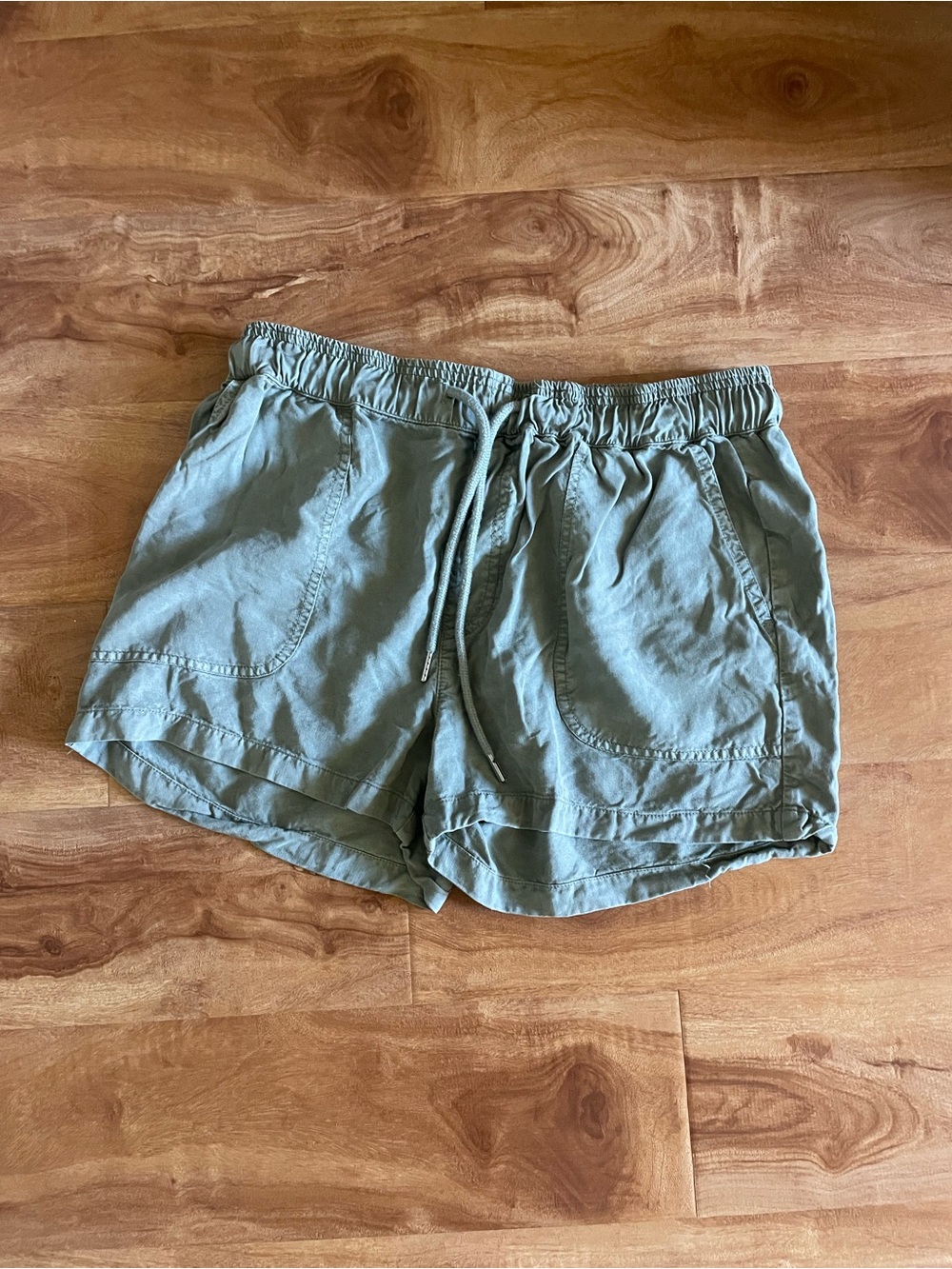 Quince Women's Drawstring Shorts in Olive Green